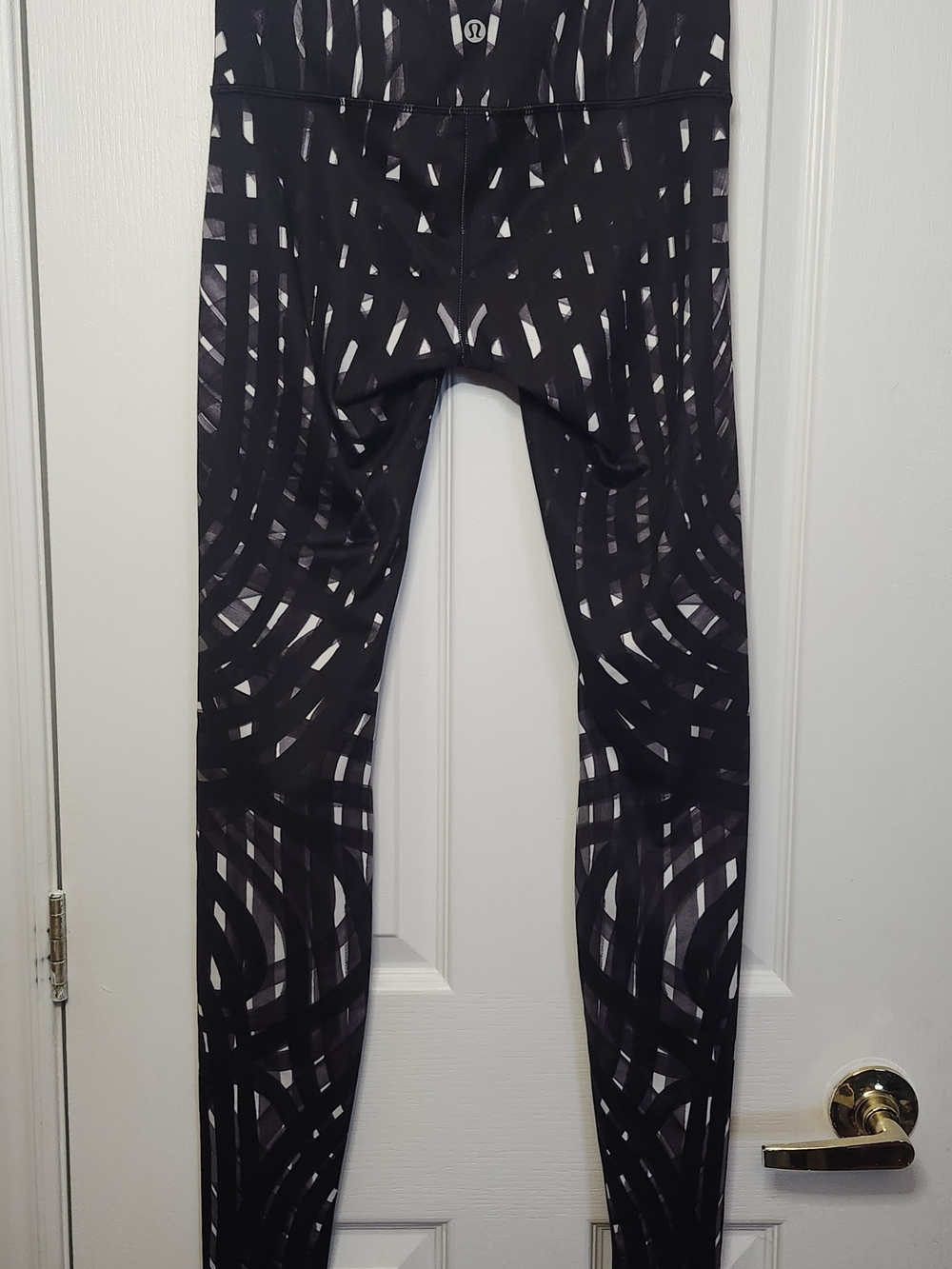Lululemon Wunder Under Pant III Leggings Sz 6 - Picture 2 of 5